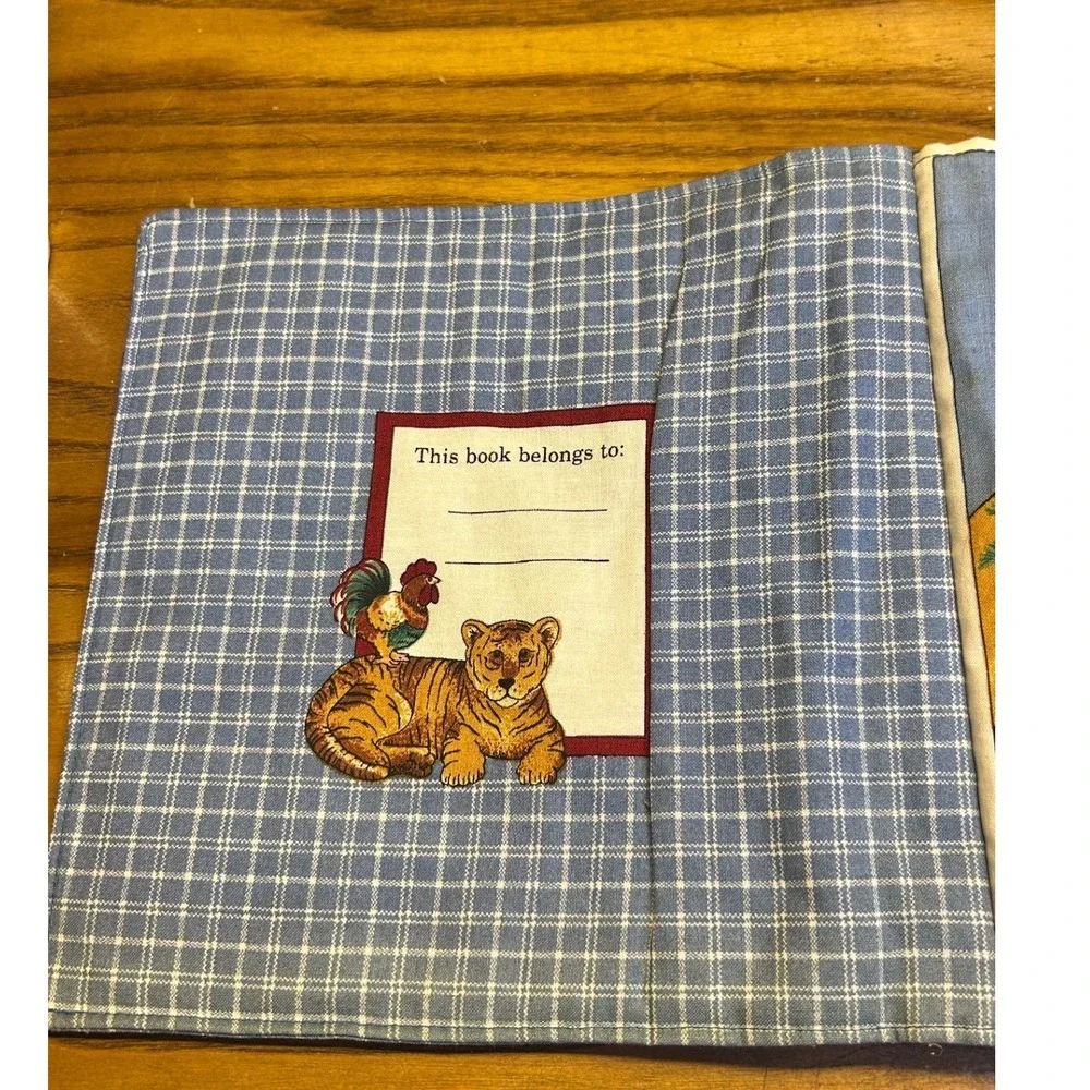 Vintage Noah's Ark Cloth Book Kids quilted bible Storybook‎